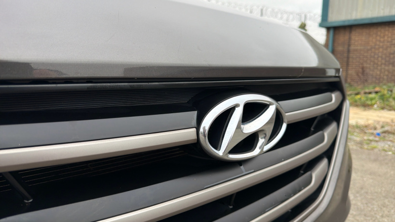 Hyundai Tucson 1.7 CRDi Blue Drive SE Nav 5dr 2WD DCT Diesel Estate